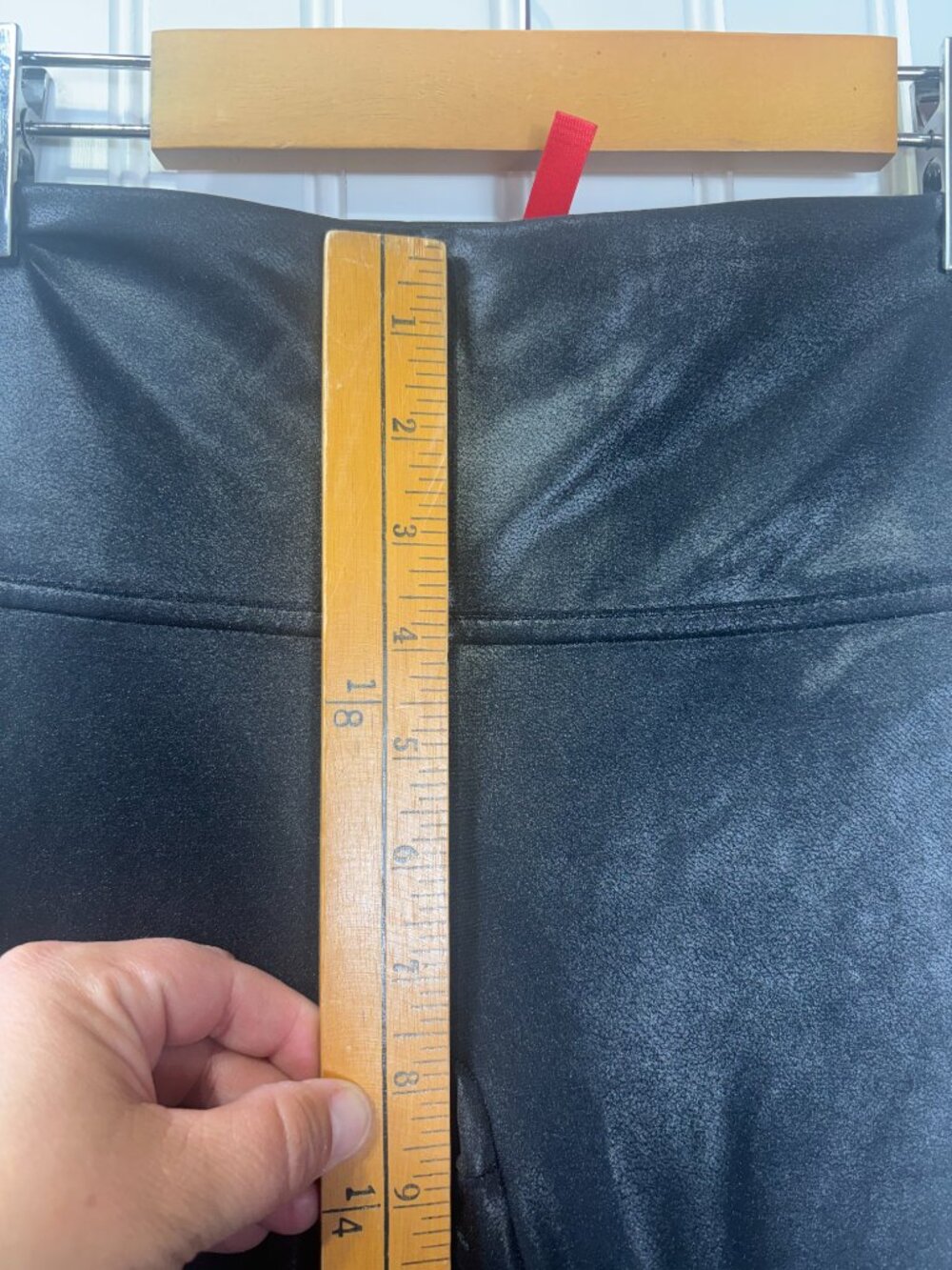 SPANX Faux Leather Leggings Black Size Small High Rise Shaping Pull-On Skinny Pa - Picture 6 of 6